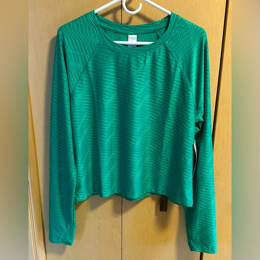 🔴 Isabella Slightly Cropped Activewear Top - NWT